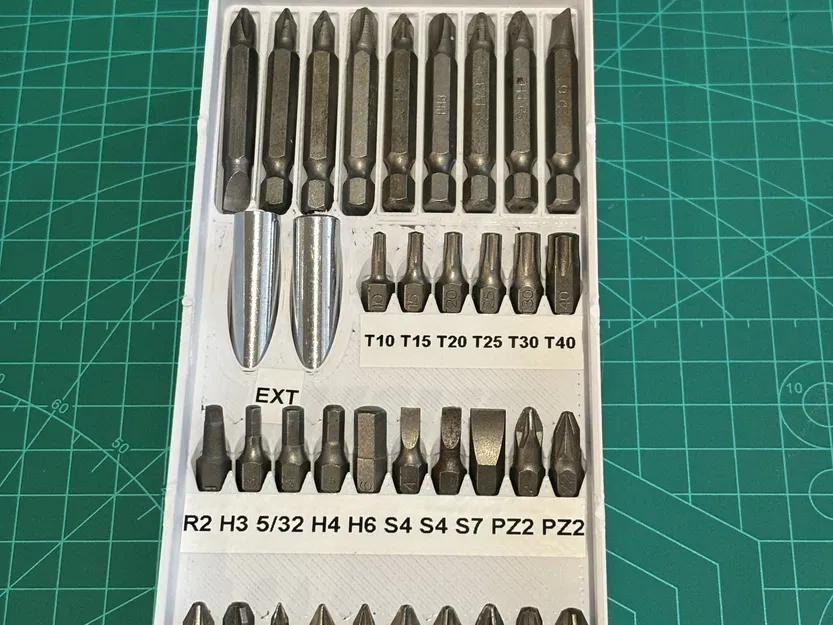 Hex Holder Gridfinity 4x2 (4U tall) - holds long, short and extender bits - Image 1