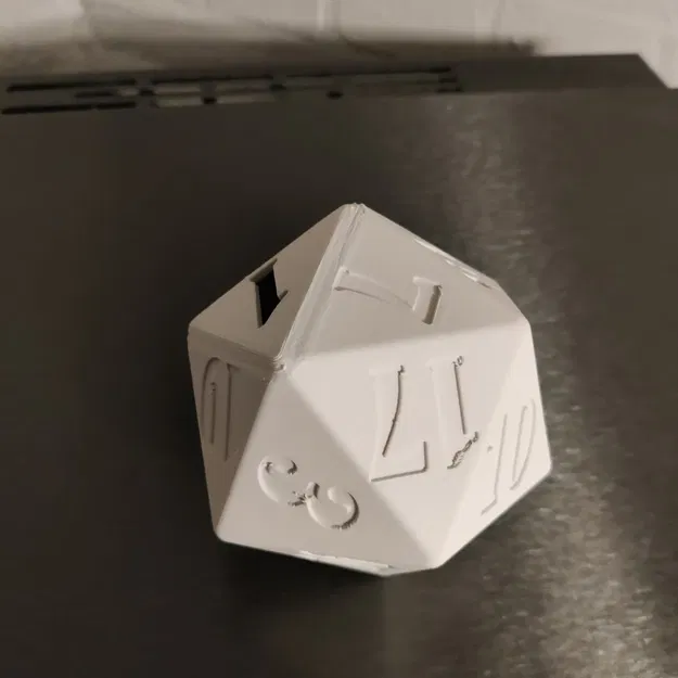 Heo Đất Hình Khối D20 - D20 PiggyBank - Image 1