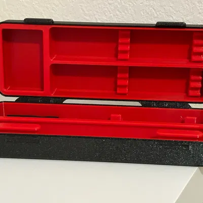 Vỏ Pinecil nắp dày hơn với các loại lẫy gài khác nhau