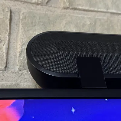 Giá đỡ Sound Bar Polk Audio - Gắn Trên TV