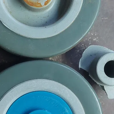 Bánh xe thay thế cho chân chống xe máy