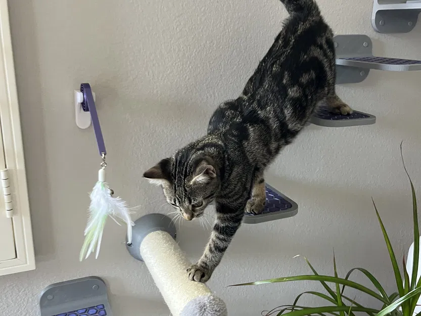 Wall Mounted Cat Step (light) - Image 3