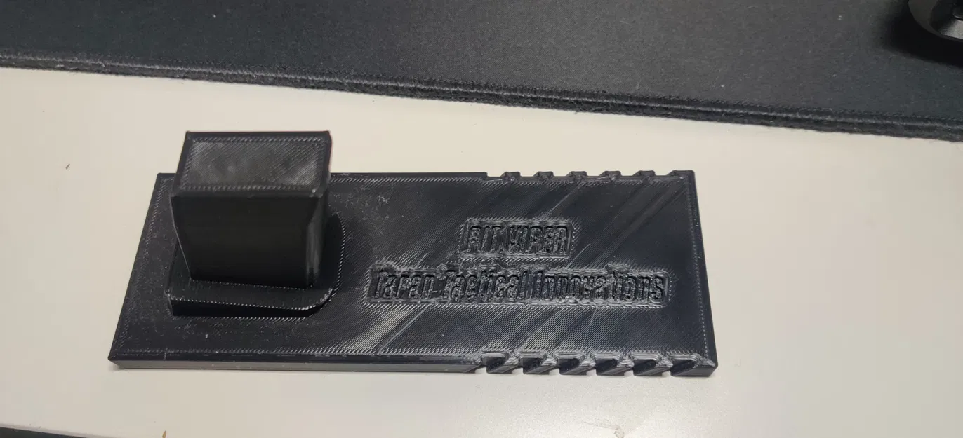 Airsoft Pit Viper Hi-Capa Display Stand - Image 2