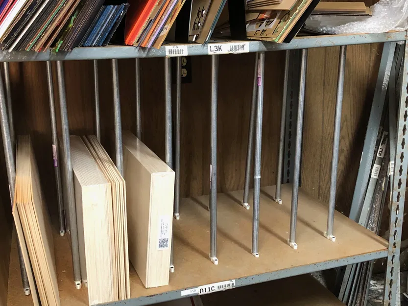 Giá đỡ ống luồn dây điện 1/2" - Image 1