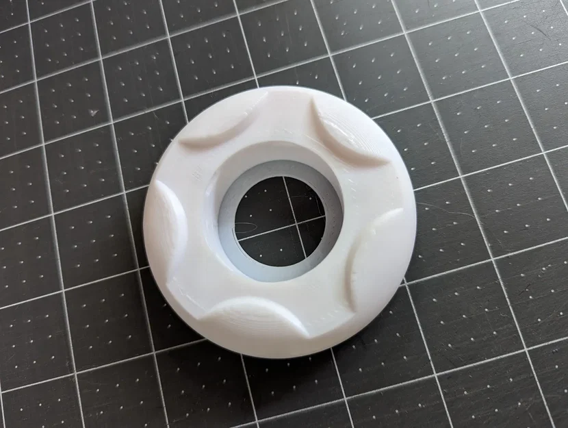 Christmas Tree LED Tea Light [Vase Mode] With Hole In The Bottom - Image 1
