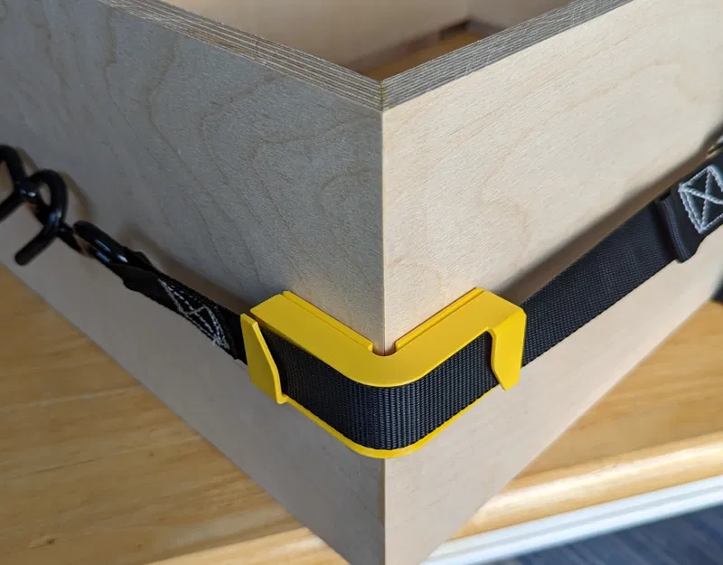 Kẹp Góc Dây Đeo - Image 1