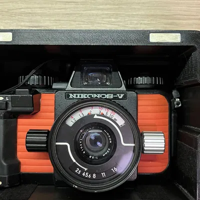 Hộp Đựng Máy Ảnh Nikonos V