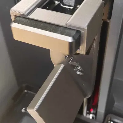 Giá đỡ rót nhựa thừa GKtwo