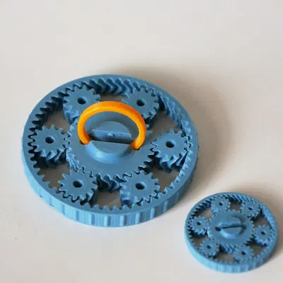 Hộp Đựng Nhẫn Màn Trập Mống Mắt