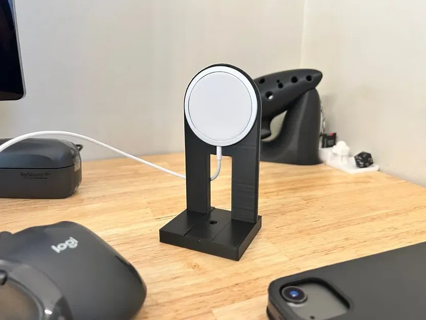 Giá đỡ Tripod Magsafe cho iPhone - Image 1