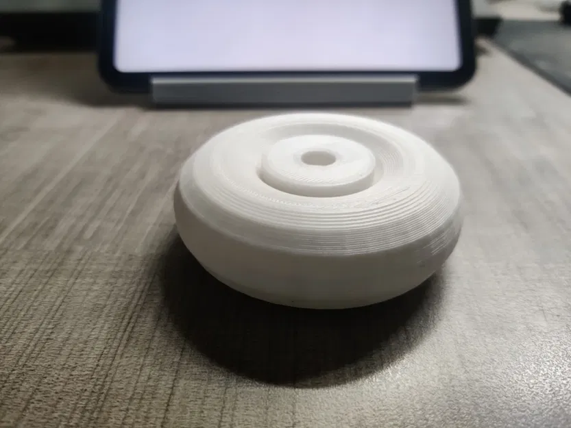 Chân Đế Apple Pencil Hình Bánh Donut - Image 1