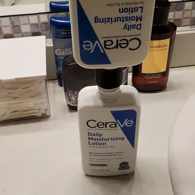 Phụ kiện nối chai chiết kem dưỡng da