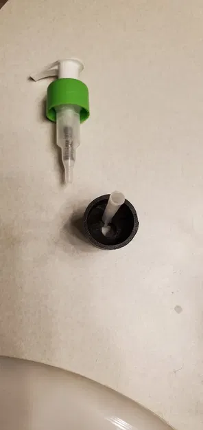 Phụ kiện nối chai chiết kem dưỡng da - Image 4