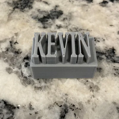 Kevin trên Khối Hình