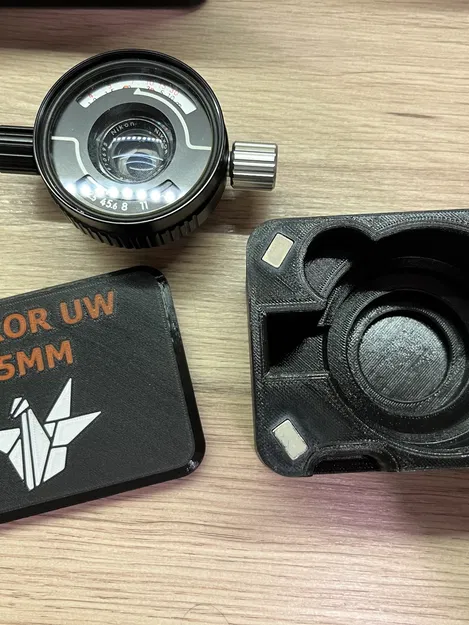 Hộp Đựng Ống Kính UW-Nikkor 35mm (Ống Kính Nikonos 35mm) - Image 1