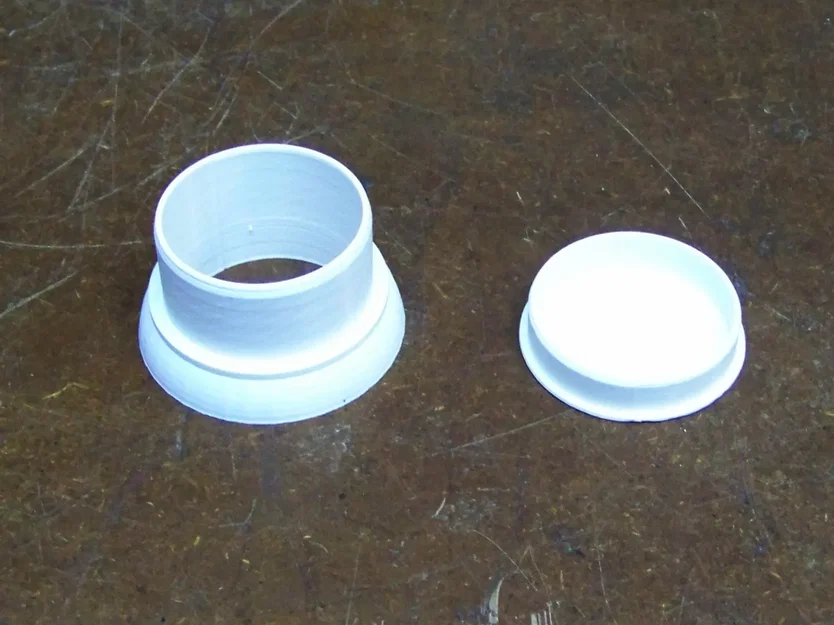 Chân Đế & Nắp Nhựa Cho Kệ Plano - Image 1