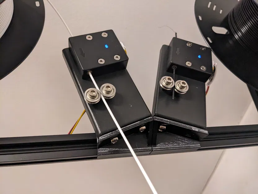 Giá đỡ cảm biến sợi đốt SV04 dạng snap-on - Image 1