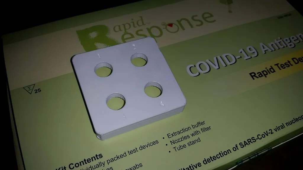 Giá đỡ ống nghiệm test nhanh Covid-19 - Image 1