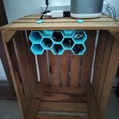 Hộp đựng cáp kiểu thùng táo