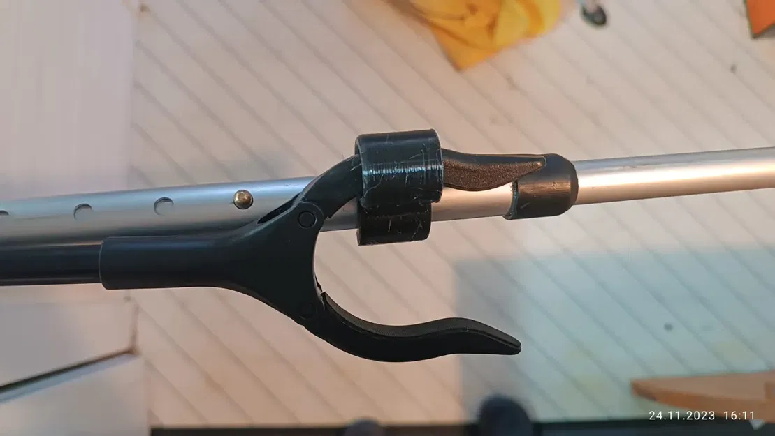 Kẹp Gắn Kìm Nâng Vào Nạng Tập Đi - Image 7