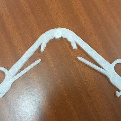 Dụng Cụ Bẻ Hạt (Nut Cracker)