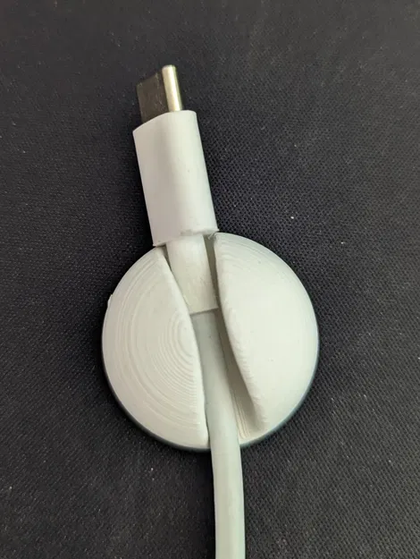 Kẹp Treo Tường Dán Keo Tự Dính - Image 1