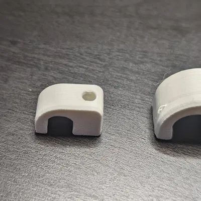 Kẹp Dây Điện Treo Tường Bằng Đinh