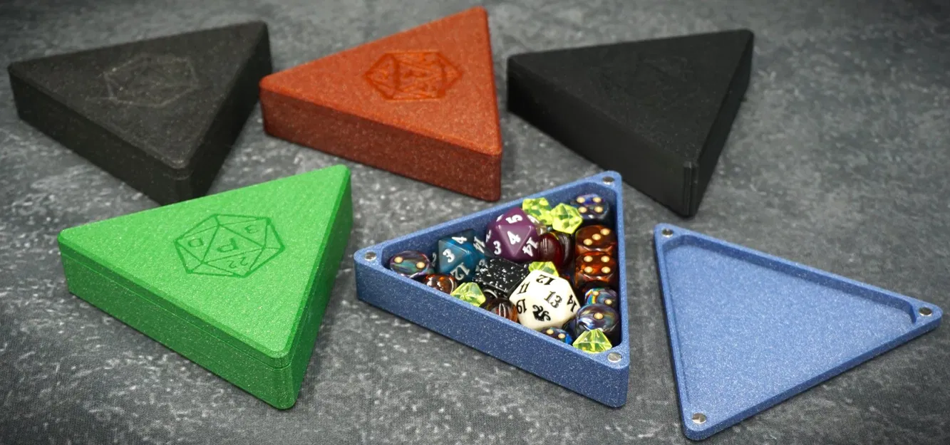 Hộp Xúc Xắc Tam Giác Có Nam Châm - Image 1