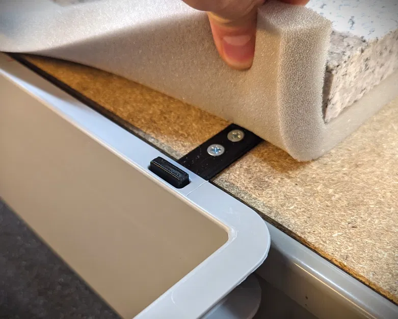 Móc Treo Hộp Rako Lên Kệ - Image 2