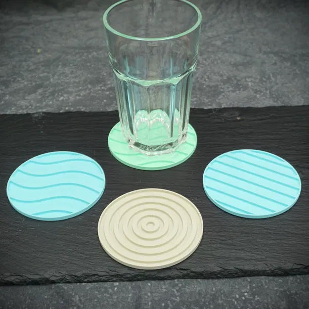 Minimalist coasters with storage - Image 1