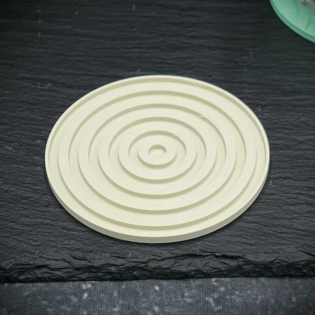 Minimalist coasters with storage - Image 4