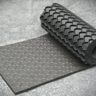 Textured Roll With Small Scale Pattern