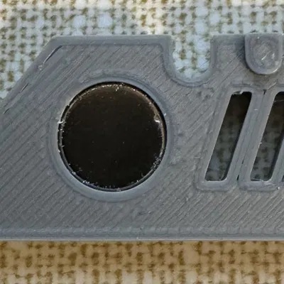 Dụng Cụ Giữ Lưỡi Dao Từ Tính Cho Dao Móc Khóa