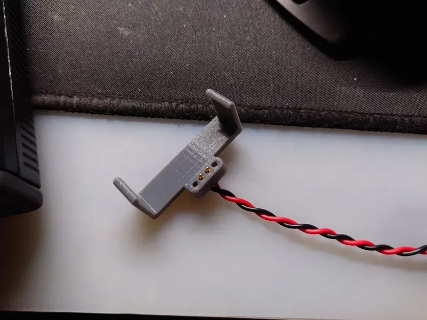 Kẹp Sạc Pin Garmin 530HCx - Image 3