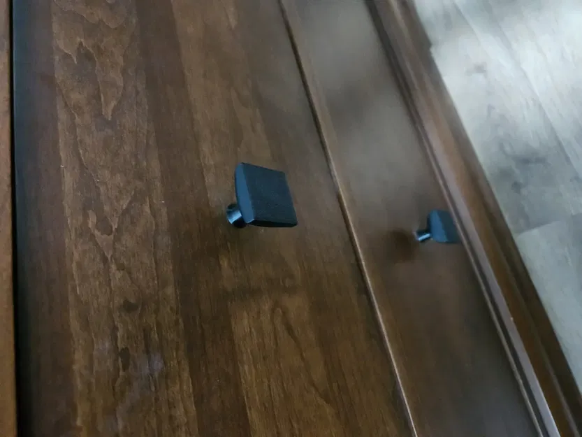 Square drawer knob - Image 1