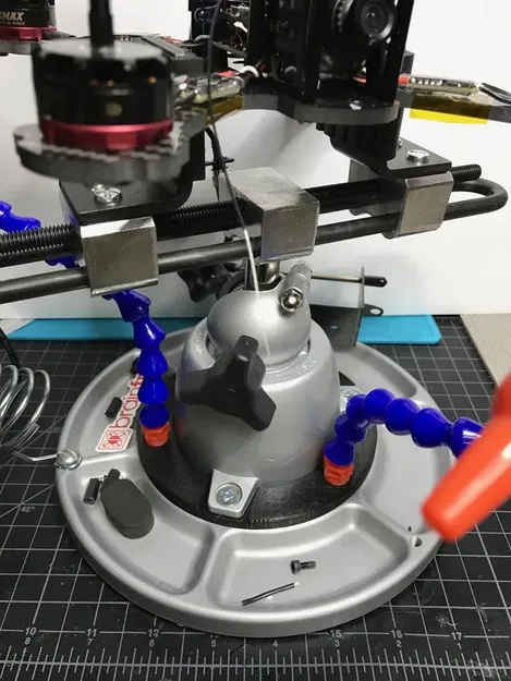 Phần mod kẹp giữ Panavise - Image 1