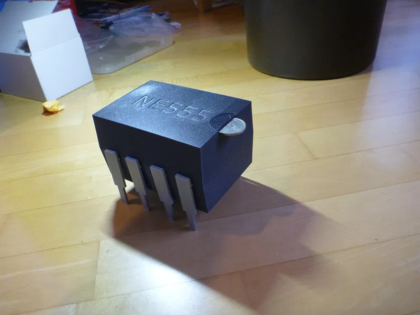 Heo Đất/Sparschwein NE555 - Image 2