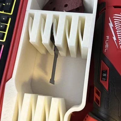Packout divider, m18 oscillating tool