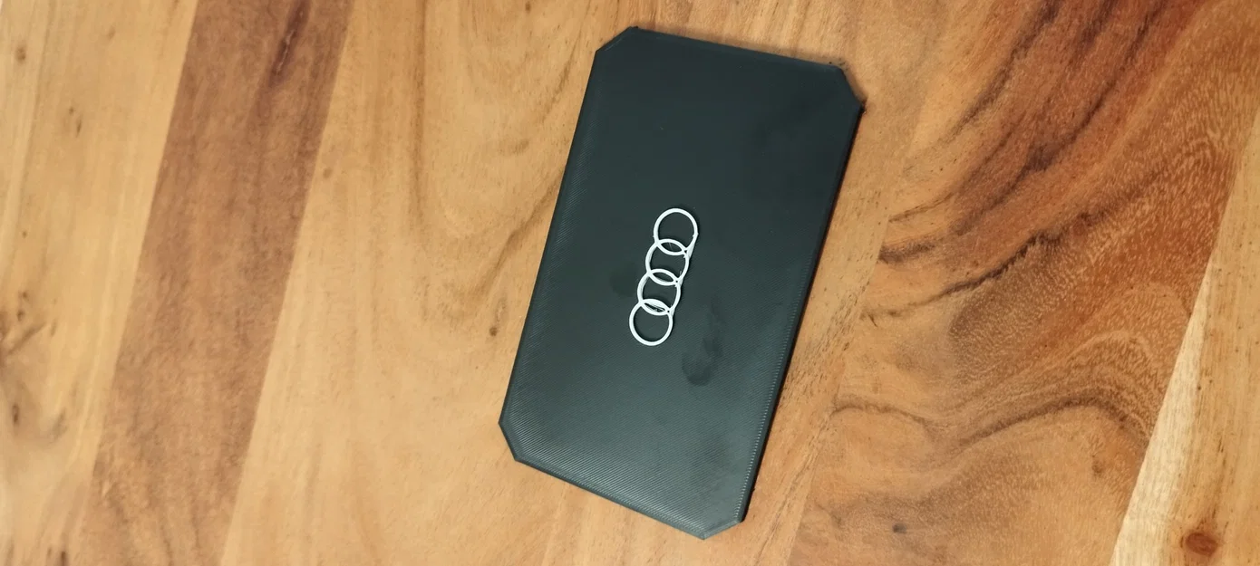 Dụng Cụ Cạo Băng Xe Audi - Image 1
