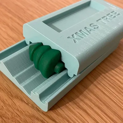 Khuôn Lăn Ngọc Giáng Sinh