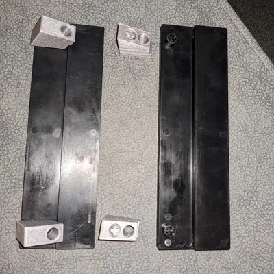 Chỗ để ly Rummy