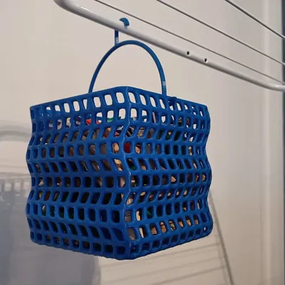 Giỏ/Túi đựng quần áo có giá đỡ và móc treo