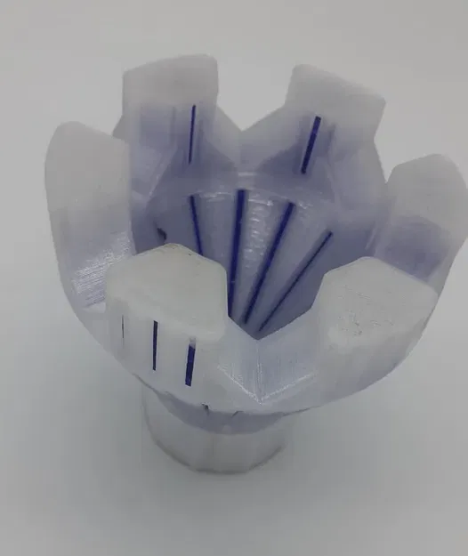 Hollow silica gel container. - Image 3