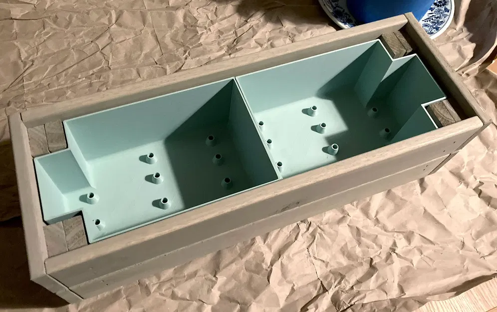 Plant pot for IKEA window box Stjärnanis - Image 1