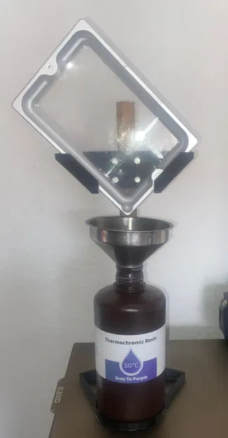 Giá Đỡ Tháo Lắp Bình Nhựa Resin Có Chân Đế - Image 1