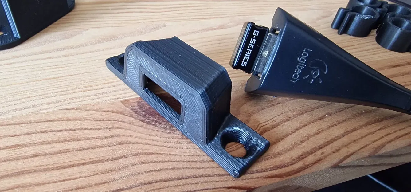 Giá đỡ receiver Logitech g700s - Image 1