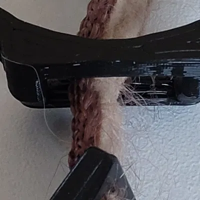 Giá đỡ Chipolo One cho vòng cổ mèo