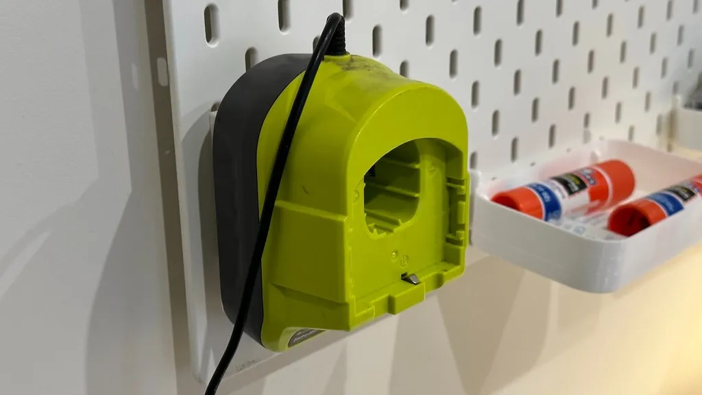 Giá đỡ Sạc Ryobi cho Tấm Ikea Skadis - Image 2