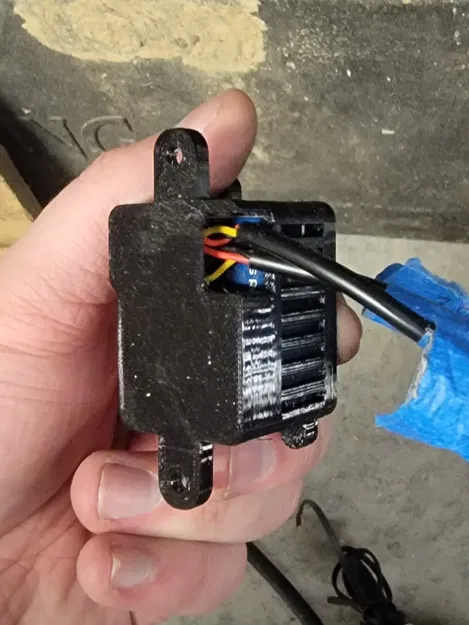 Esp-01s case/wall mount - Image 2