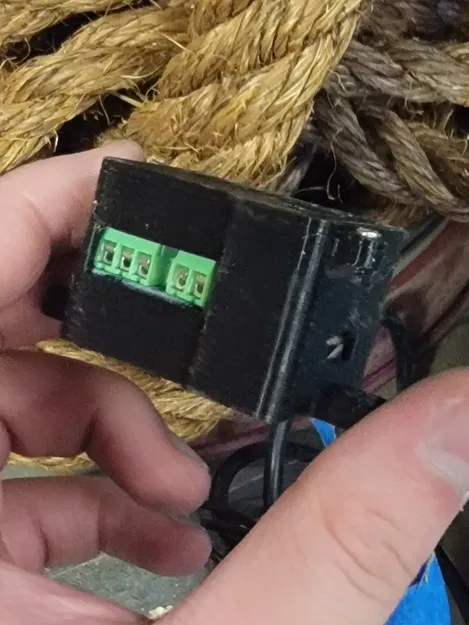 Esp-01s case/wall mount - Image 3